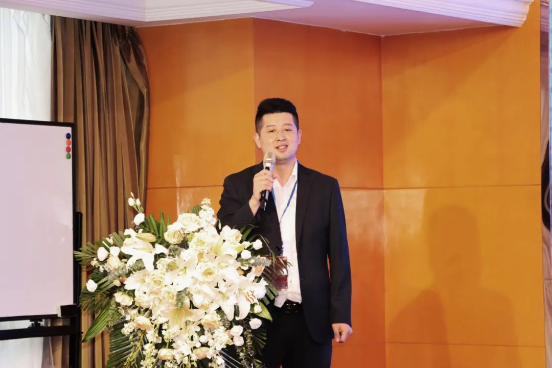 1698024585730120.jpg 1698024585730120.jpg