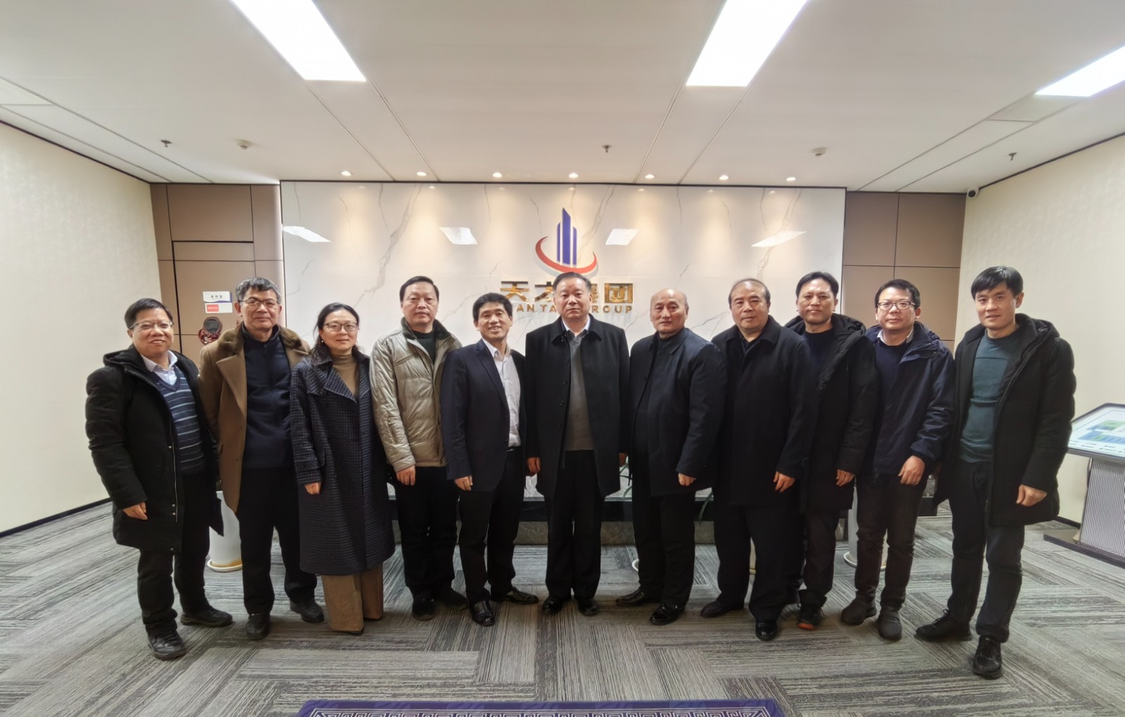 1720682081119180.jpg 1720682081119180.jpg